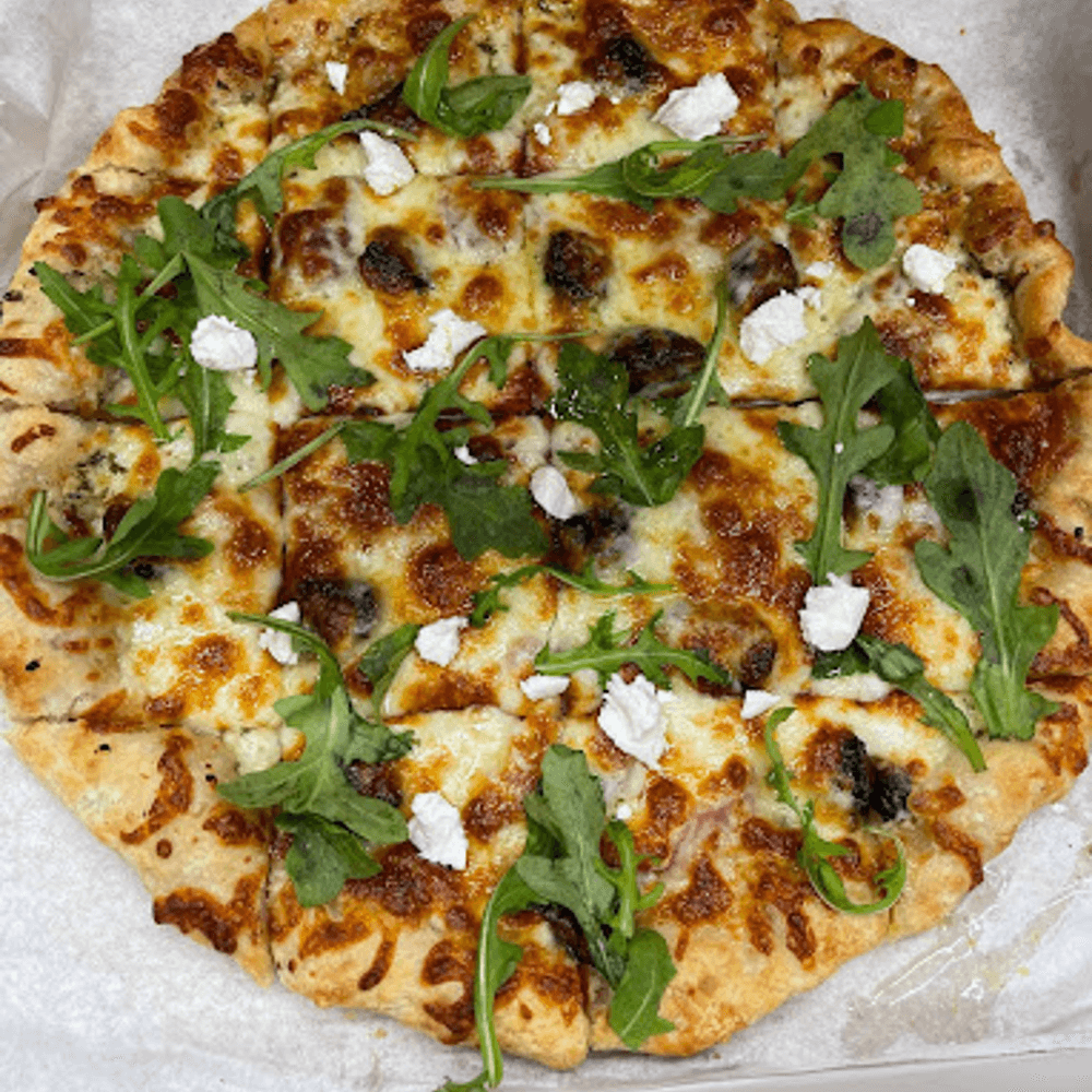 Hooks Pizza On the Hill Best pizza in Chillicothe