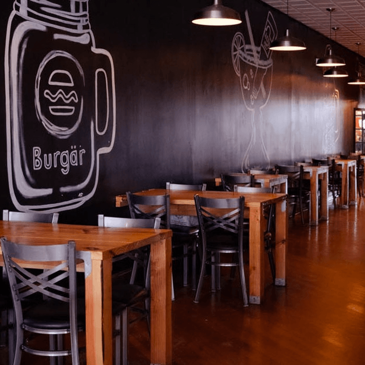 Cozy Dining Experience