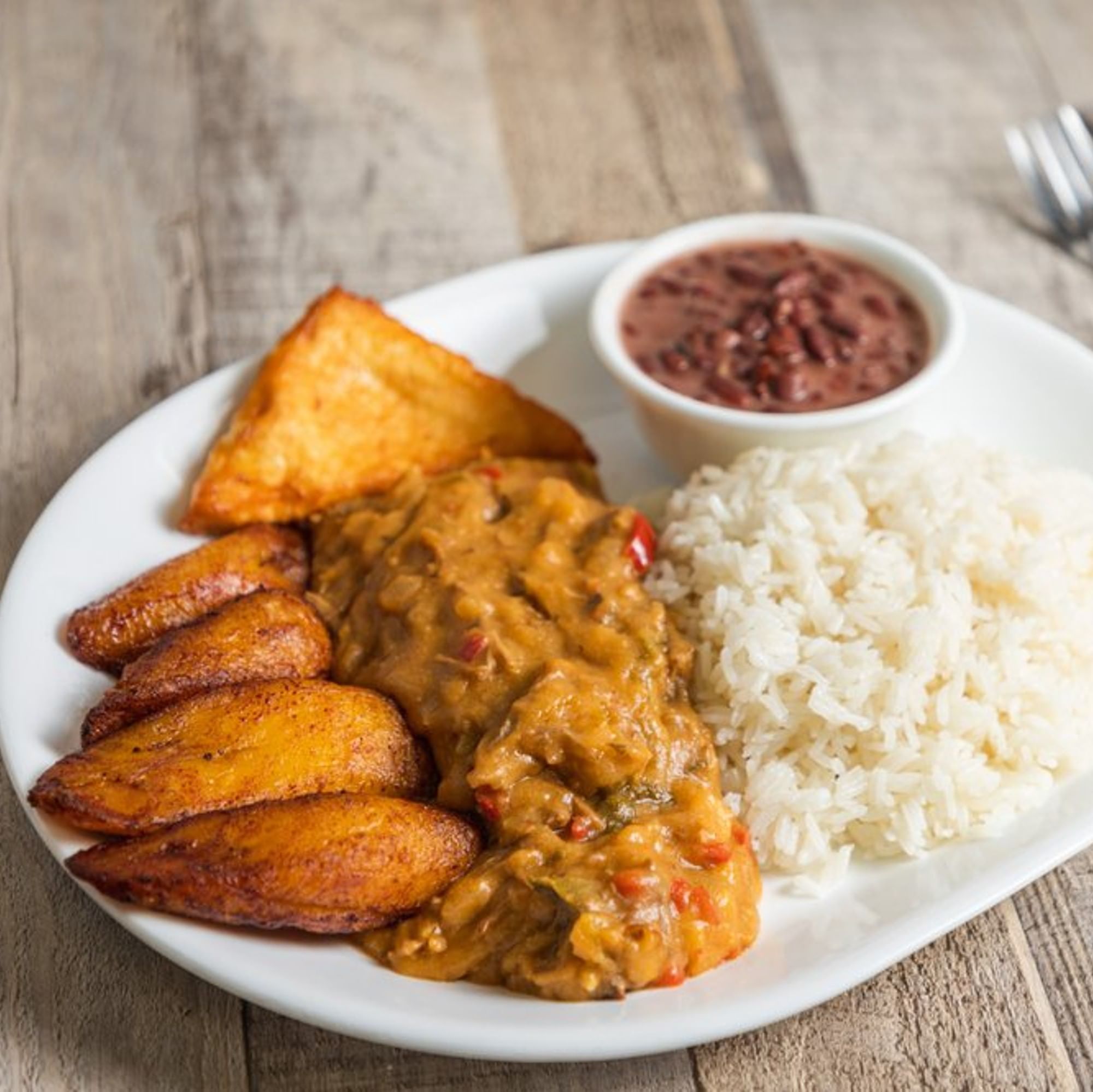 Portobanco's Restaurant Best Nicaraguan Food in Los Angeles