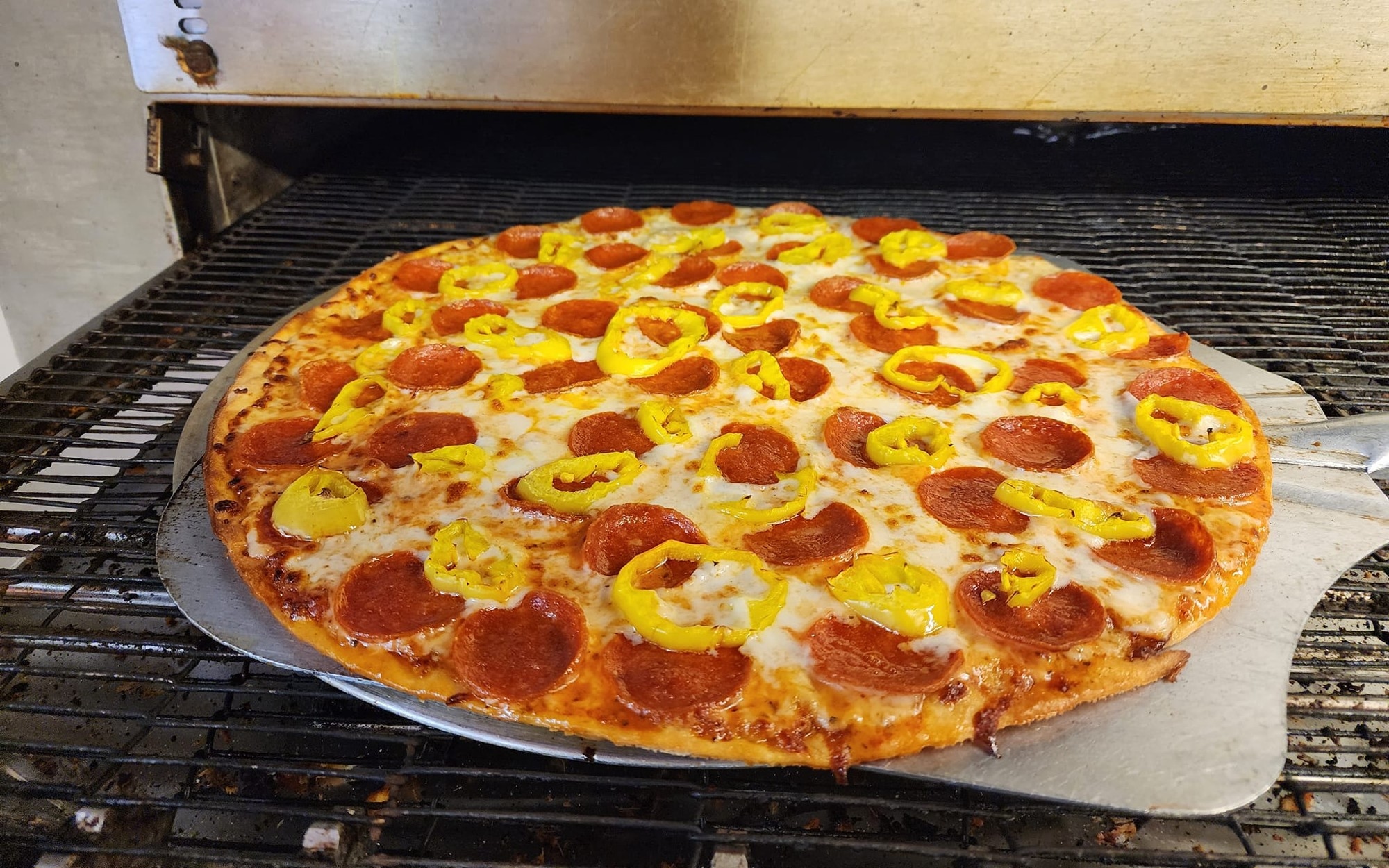 Sam's Pizzeria | Best Pizza In Evansville