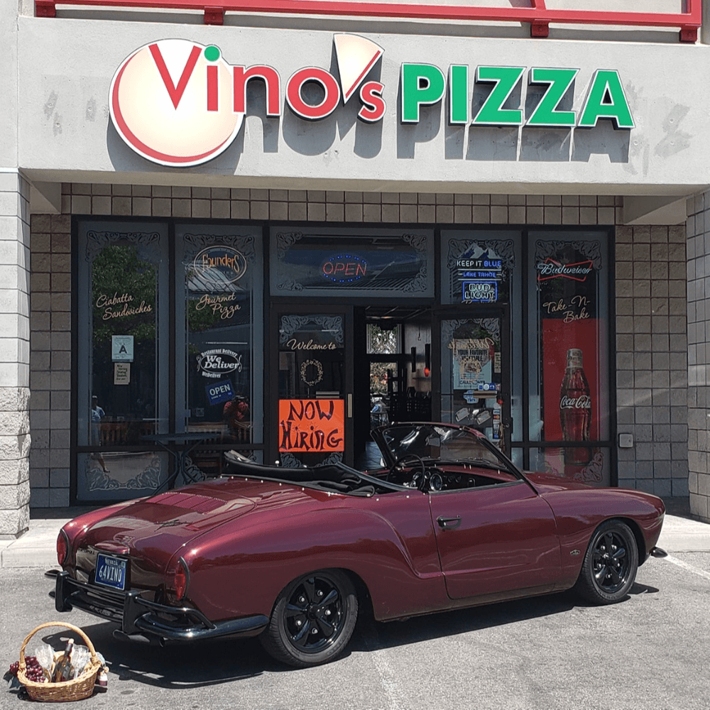VINO'S PIZZA
