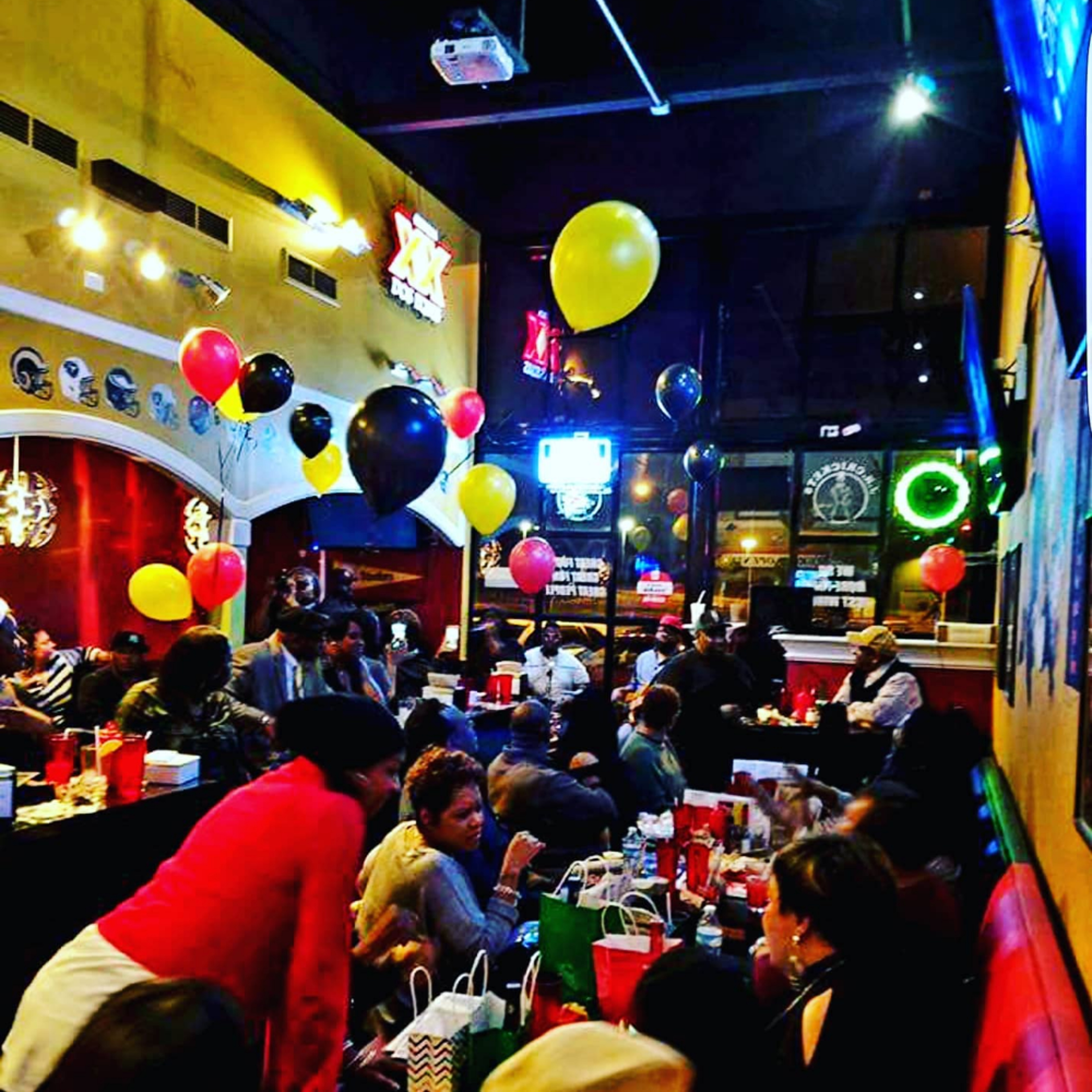 JR Crickets Briarcliff Rd | Best Wings in Atlanta