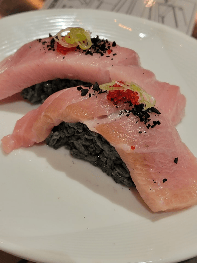 Blu DTR Best Sushi in Rogers