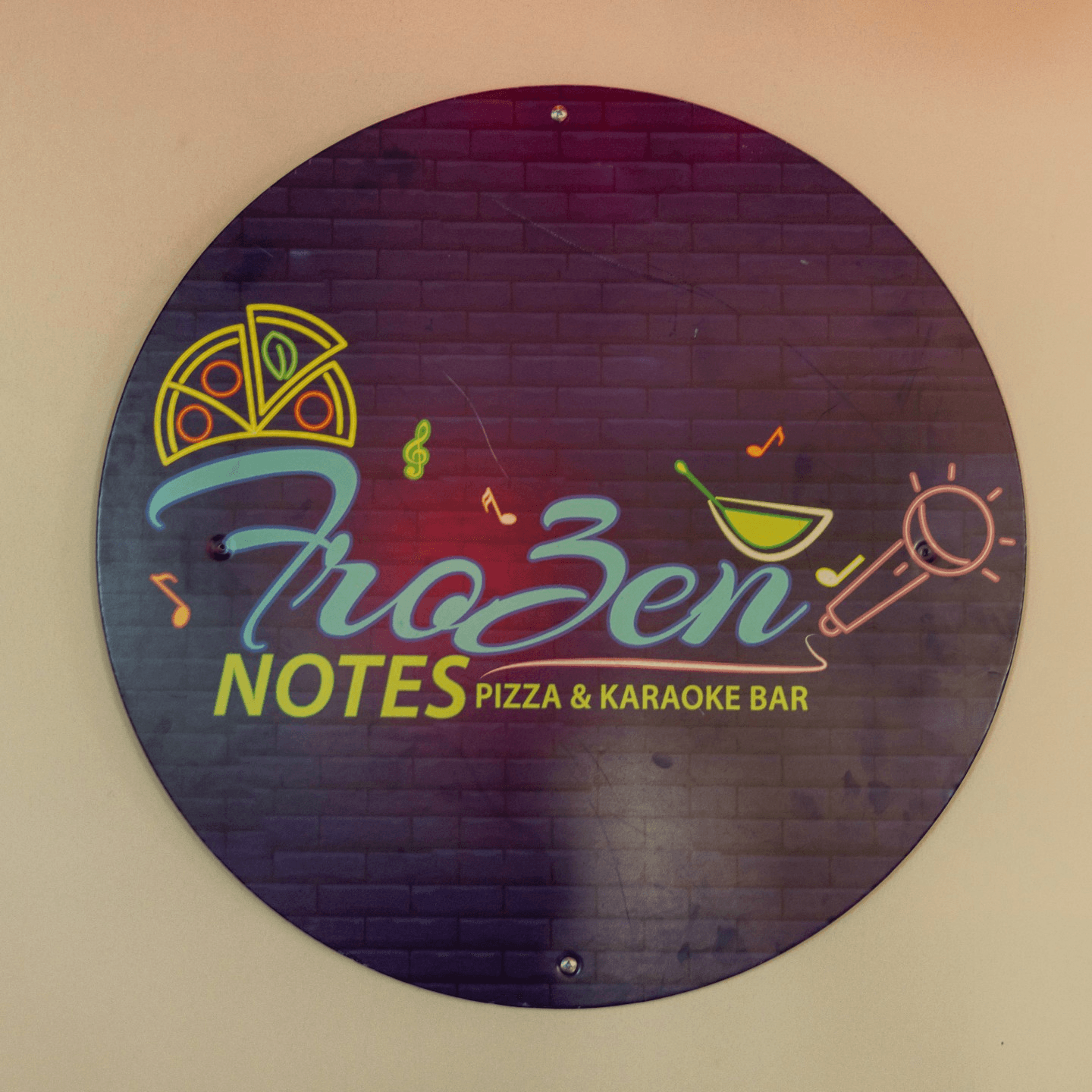 Find Your Beat at Frozen Notes. 📍