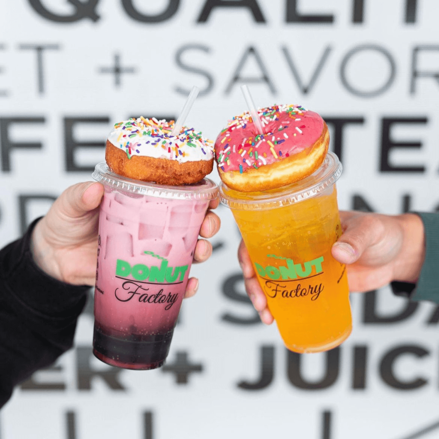 Handcrafted Donuts & Drinks – A Perfect Pair🍩☕