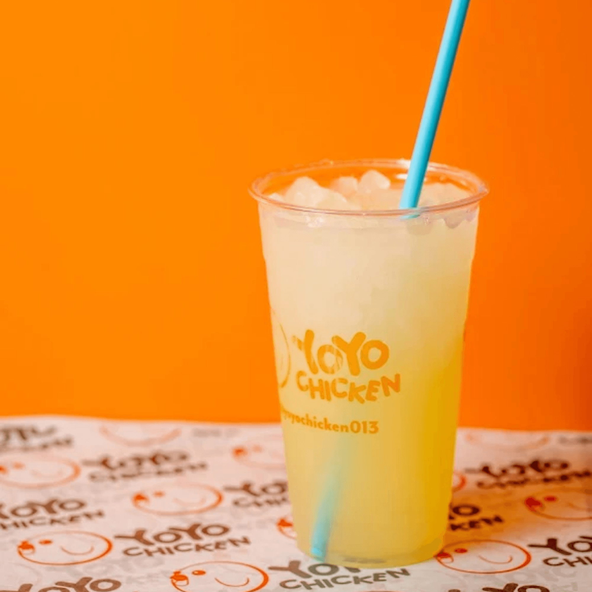 Yoyo Chicken gallery image #5