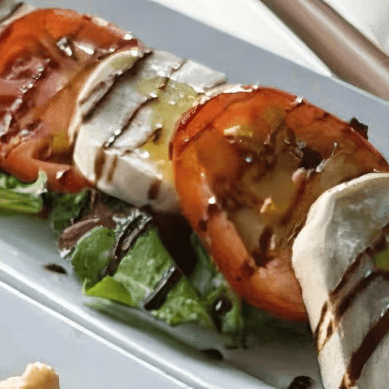 Fresh Mozzarella & Tomato.