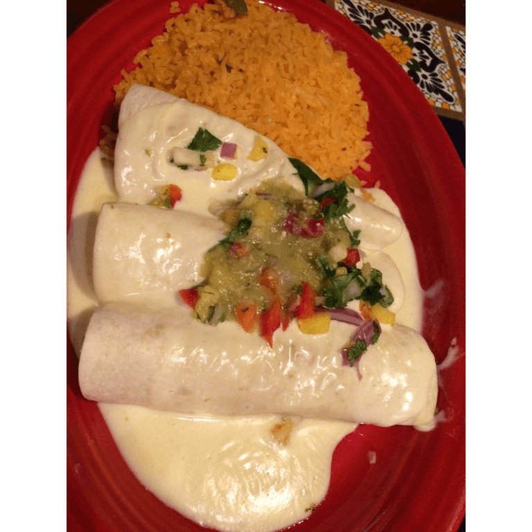 Lunch Enchiladas Suizas.