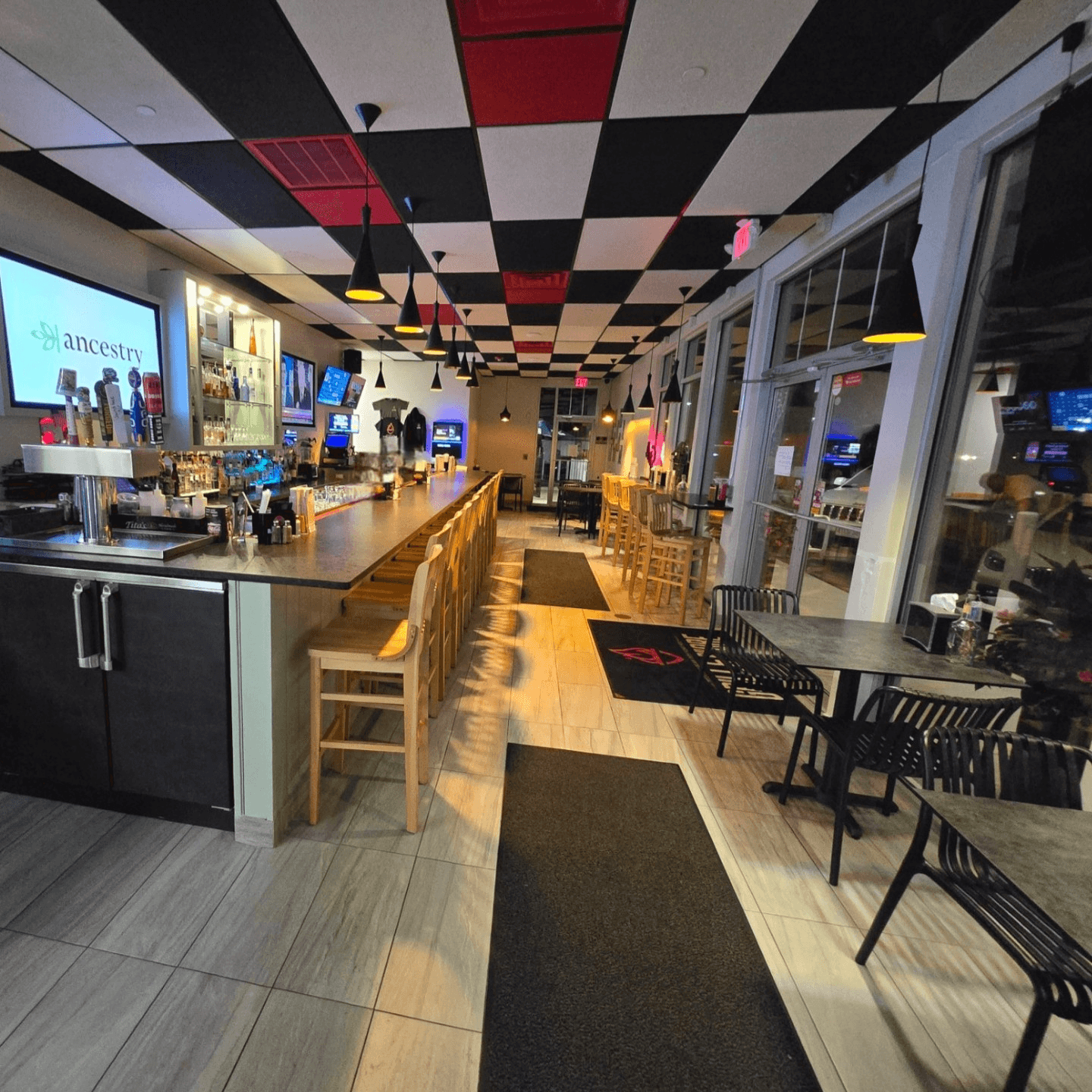 Relax and Dine in Comfort