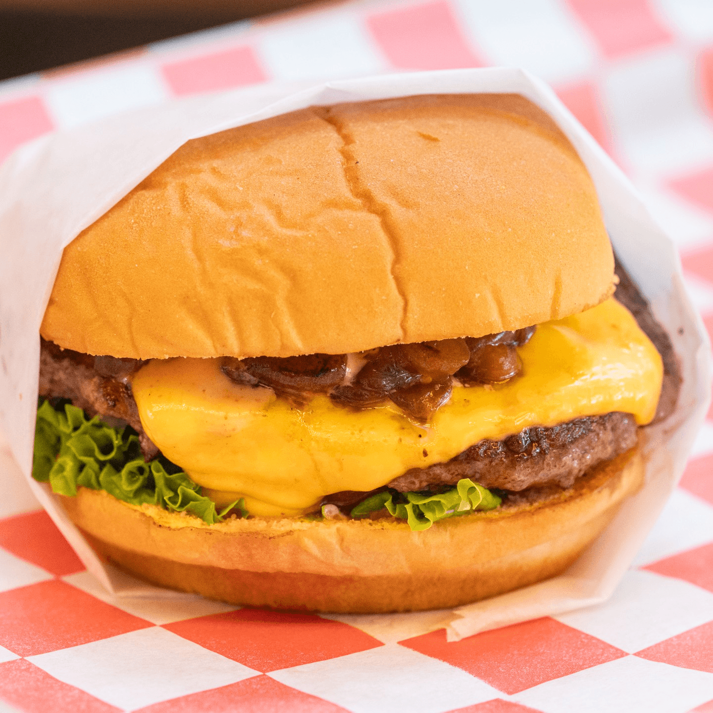 Gourmet Burgers with a Special Touch