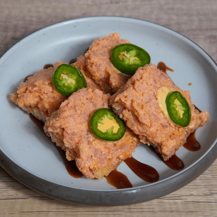 Crispy Rice with Spicy Tuna　クリスピーライススパイシーツナ.