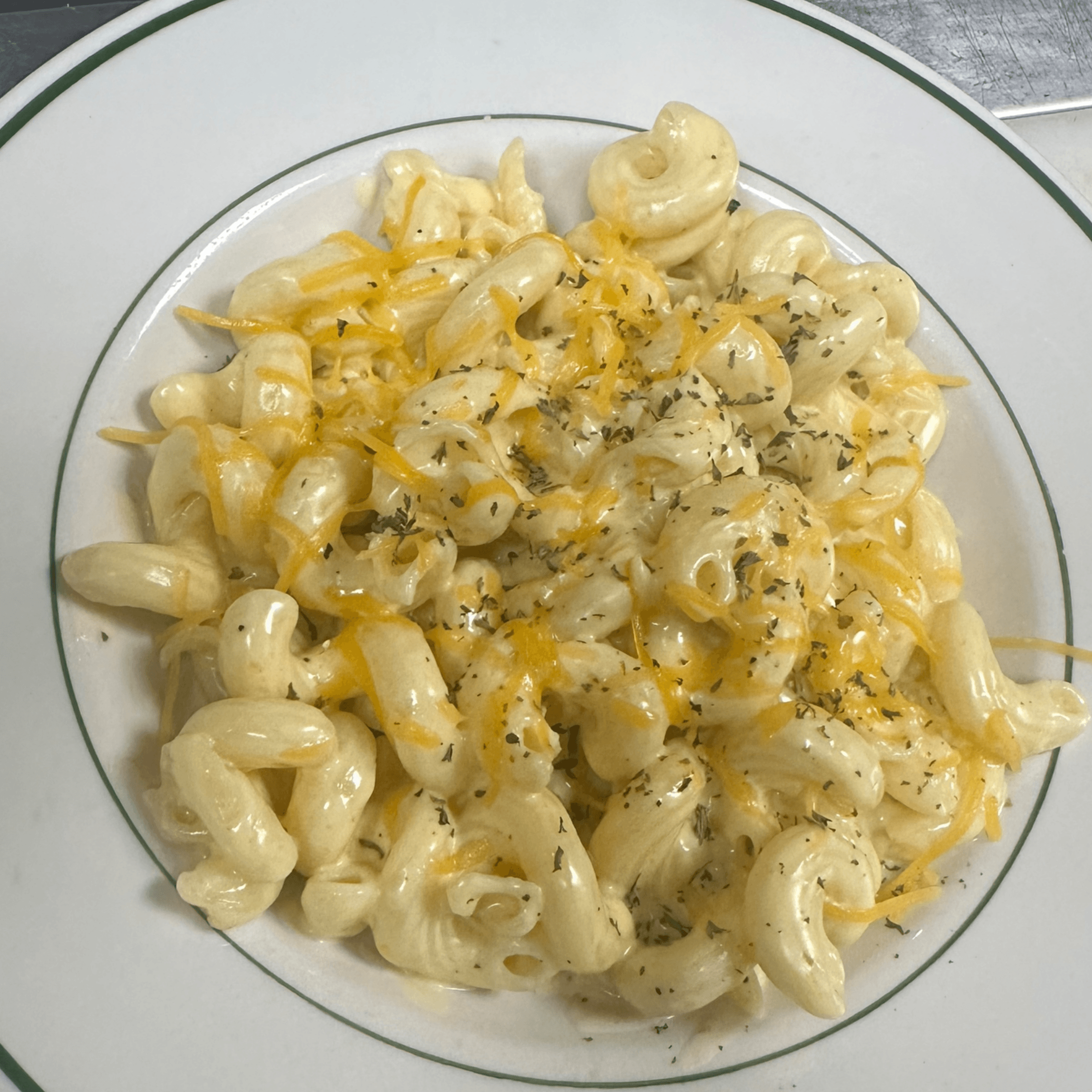 Mac N' Cheese.