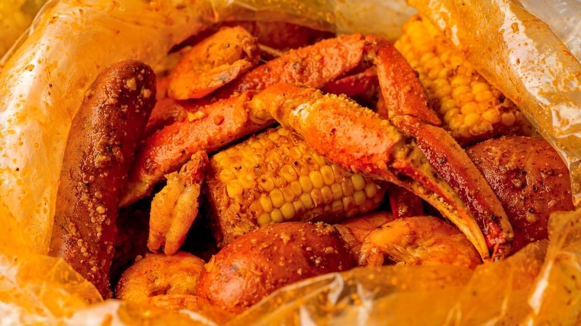 Lunch at our Crab House: Seafood and Southern Comfort