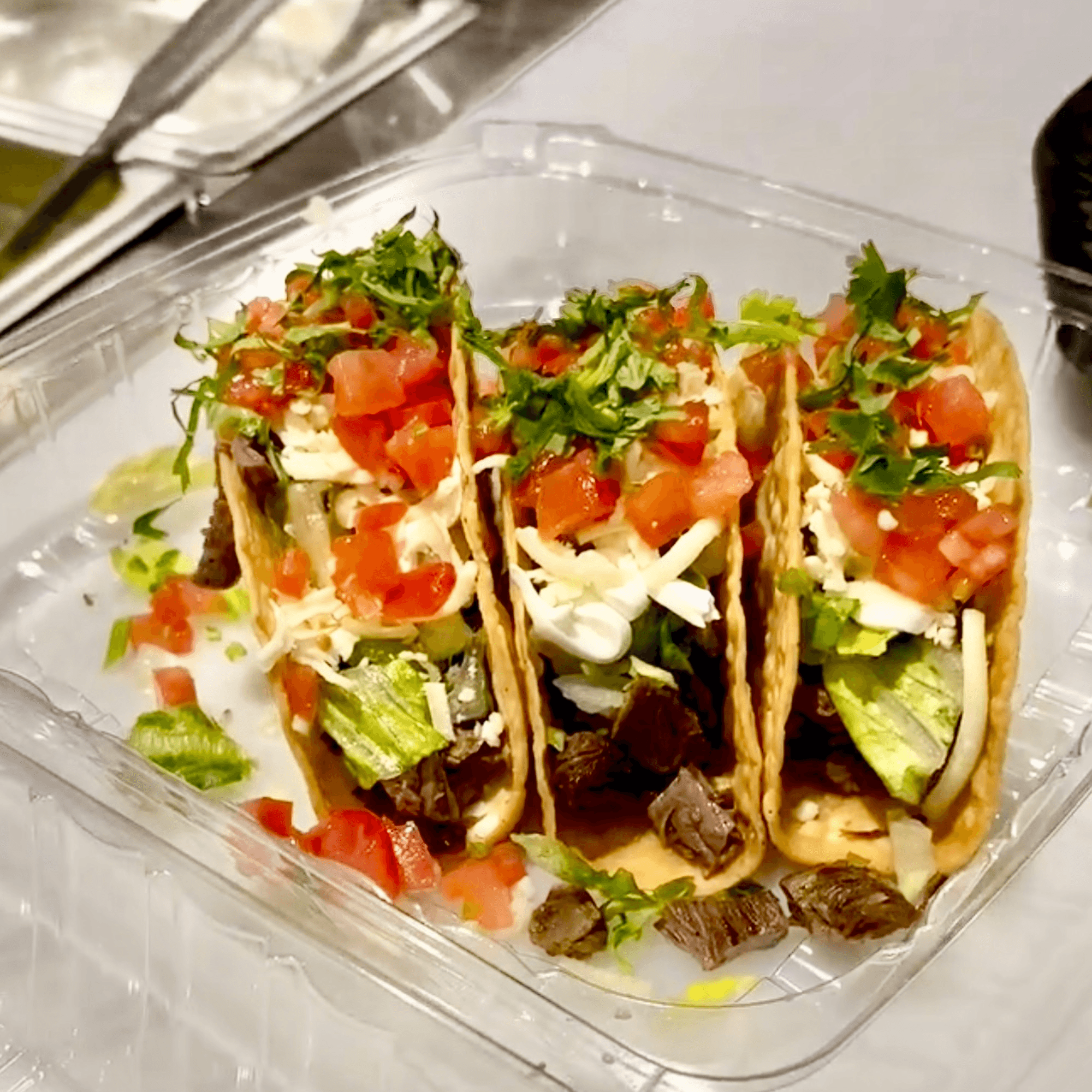 Tacos & Mas gallery image #8