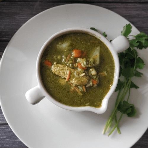 Aguadito de Pollo / Peruvian vegetable chicken soup ( 32 oz )