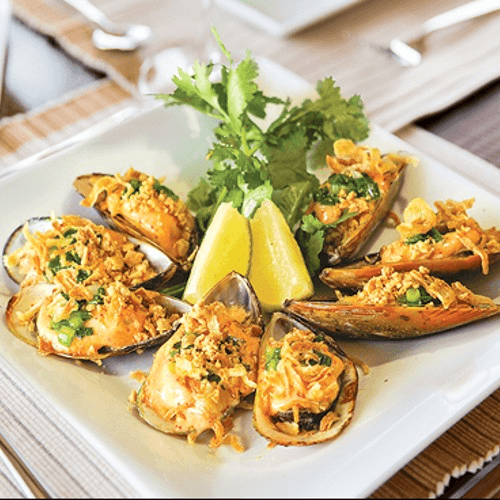 Japanese Dynamite Baked Mussels
