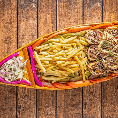 Shawarma Beef Sushi Boat (4 Persons)