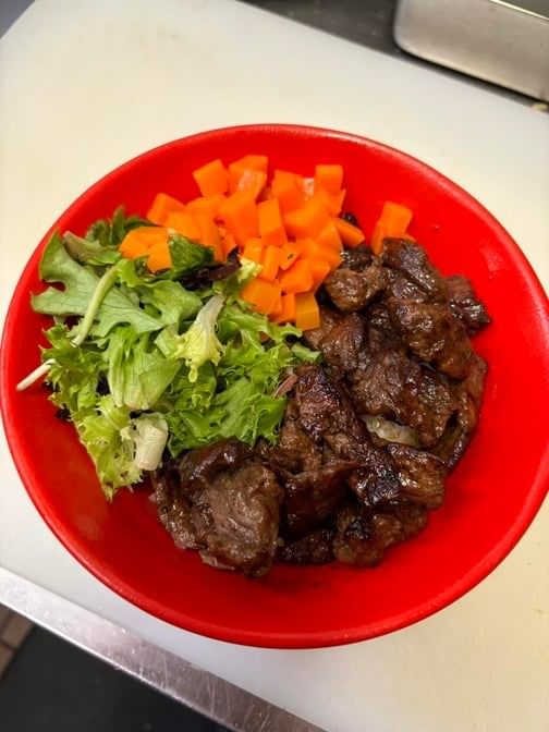 Garlic Beef Bowl.