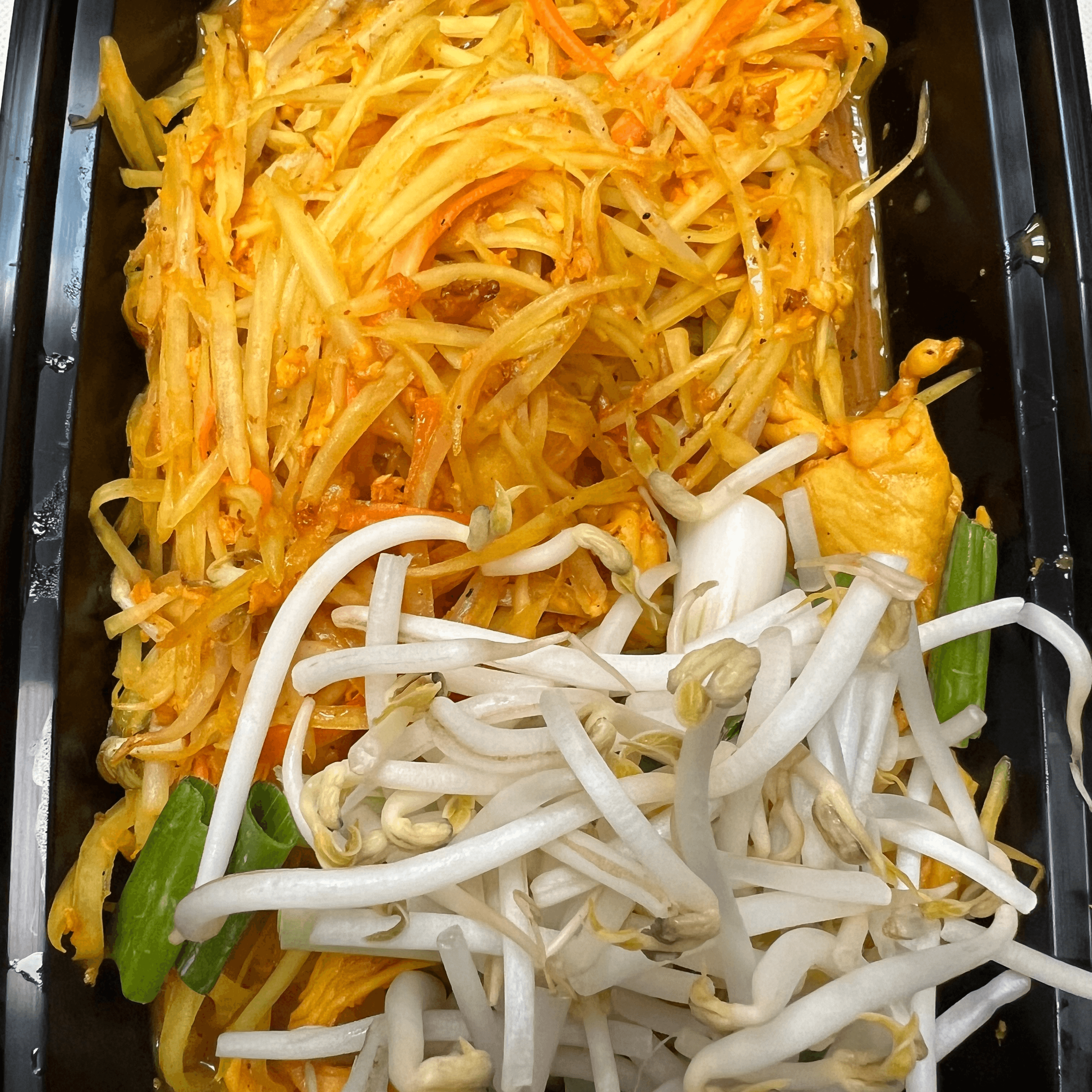 Papaya Pad Thai.
