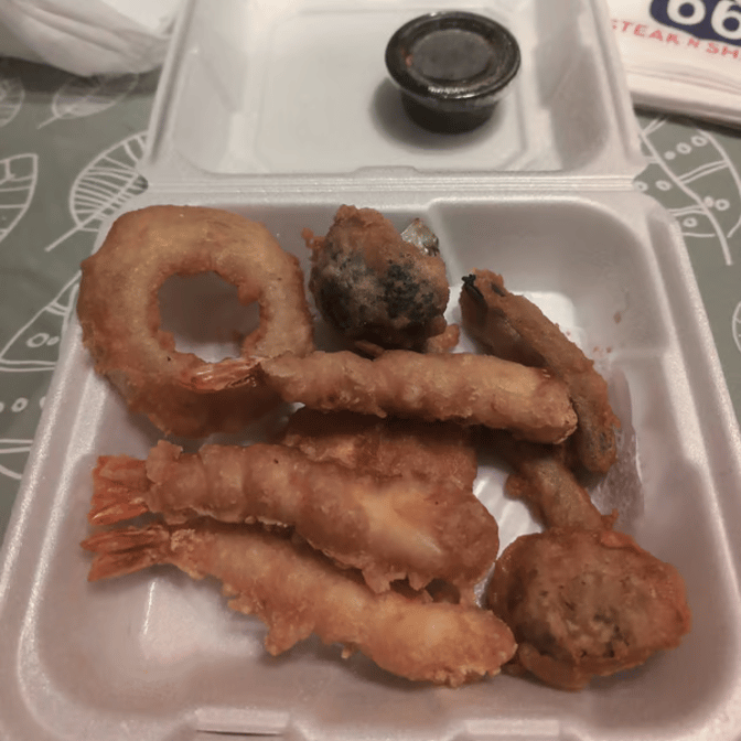 Tempura Shrimp & Vegetable.