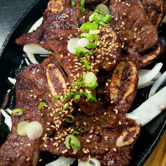 Kalbi (D).