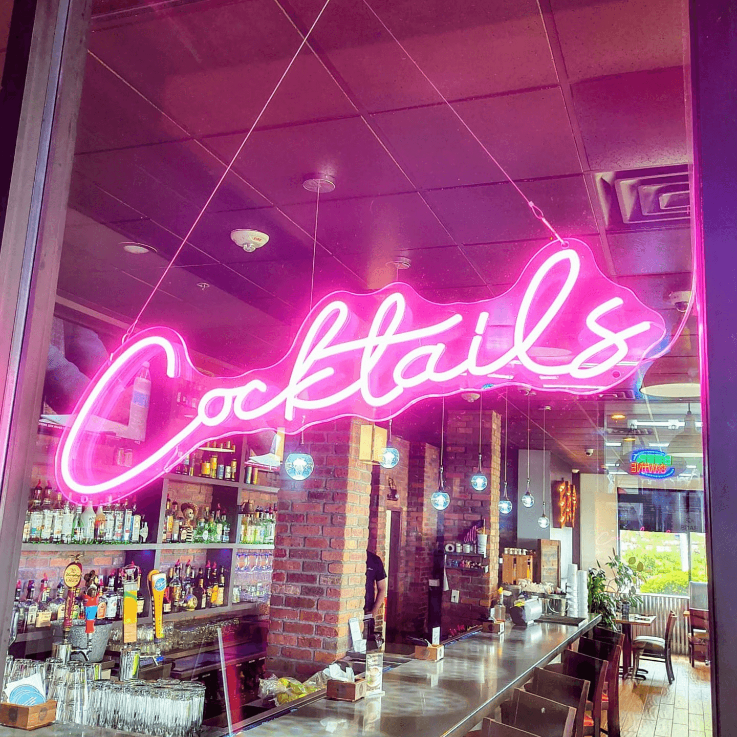 Happy Hour / 7am until 6pm