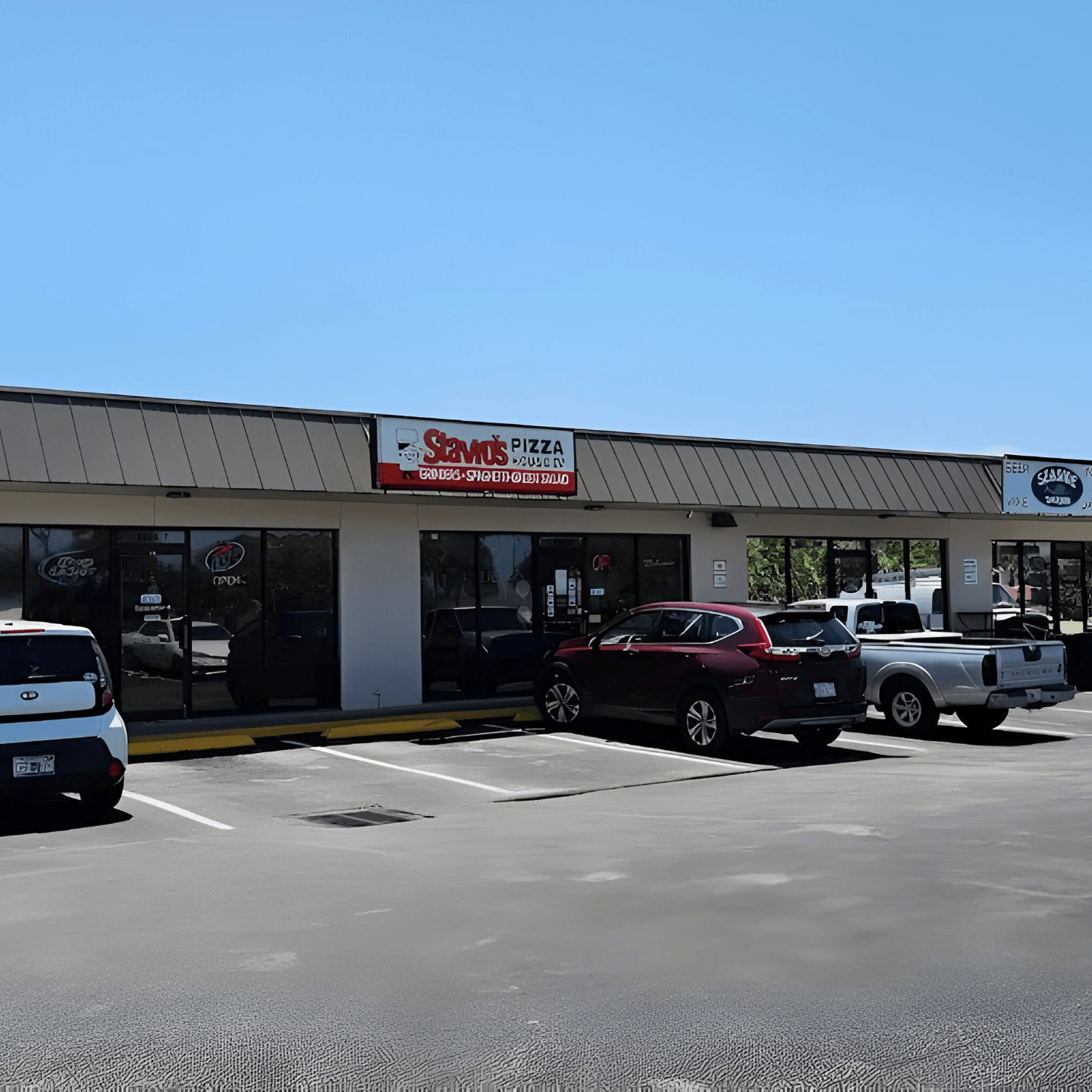 Welcome to Stavro's Pizza House IV!