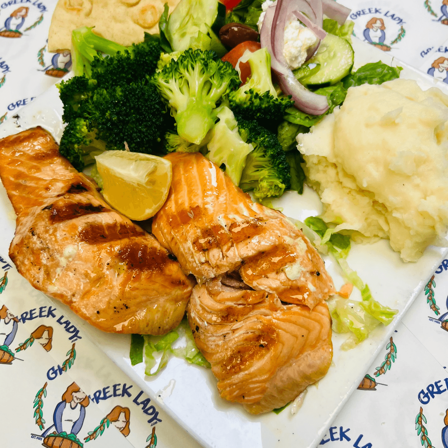 Welcome to Greek Lady 