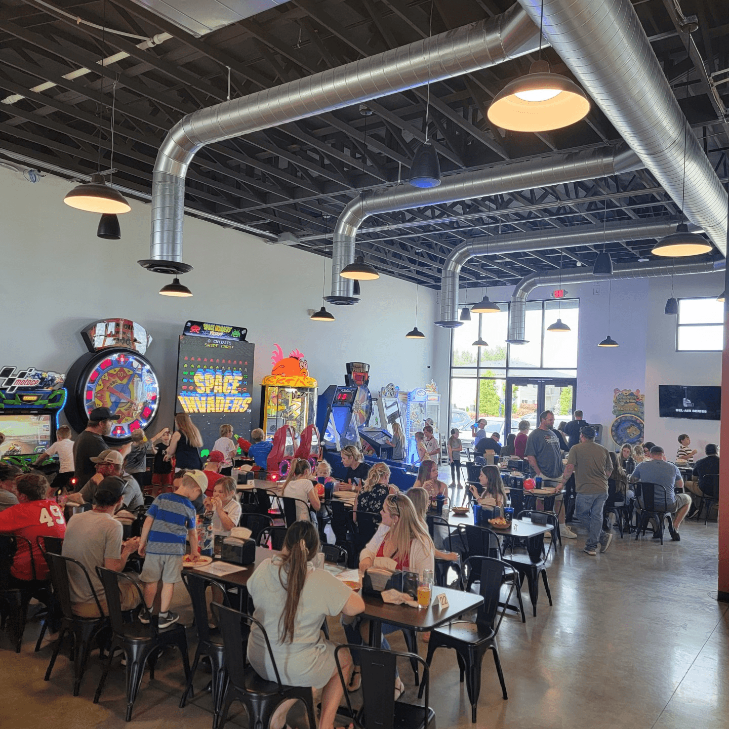 Welcome to Ruszoni's Pizza - Caldwell
