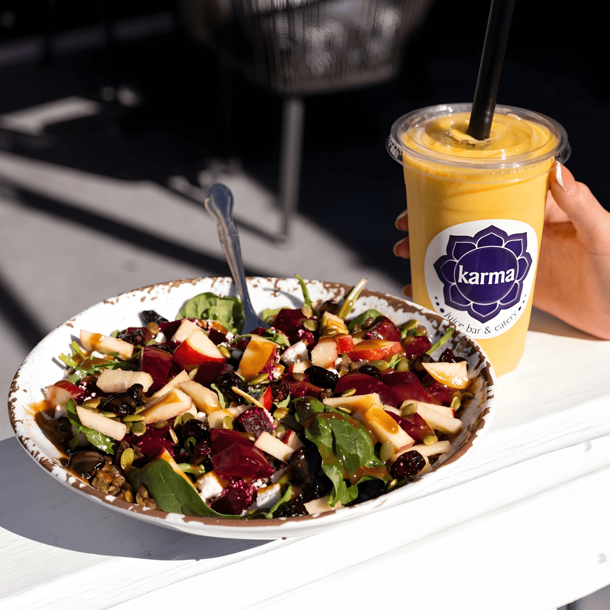 Karma Juice Bar & Eatery gallery image #1