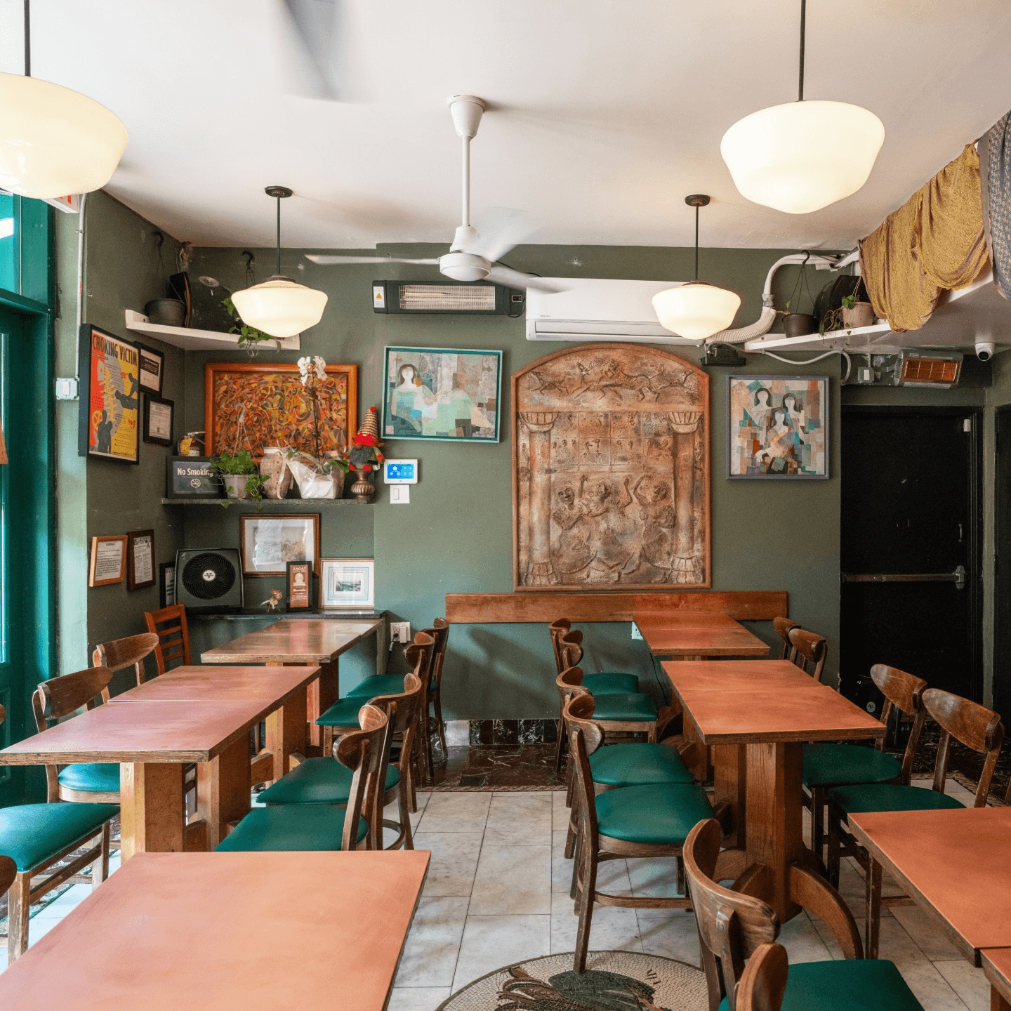 Casual Atmosphere for All