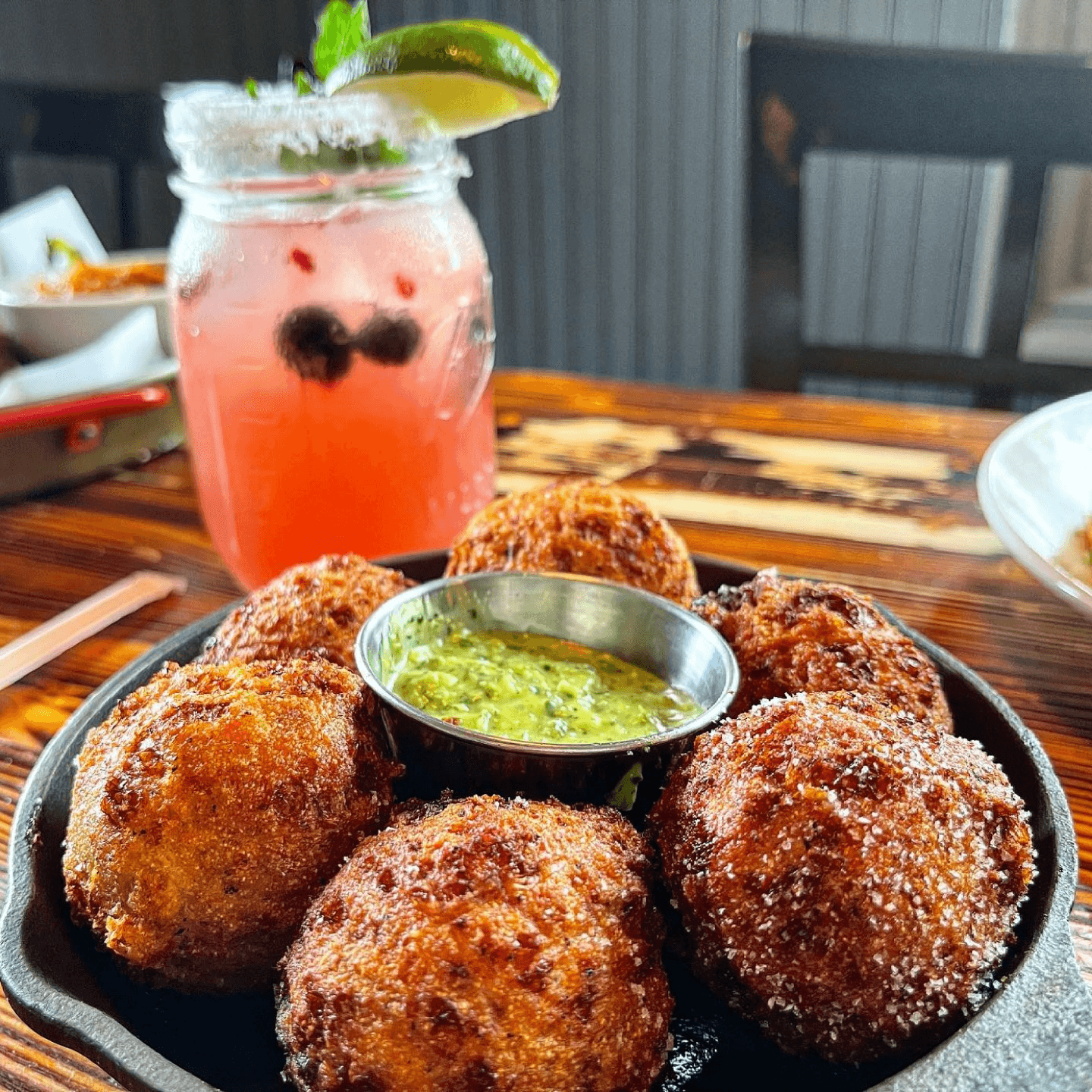 Craft Cocktails & Comfort Food