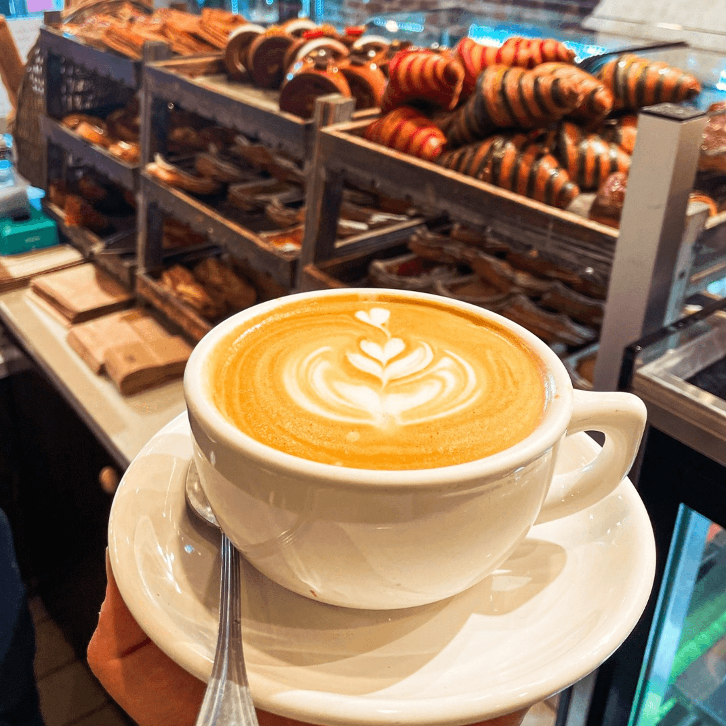 Artisan Coffee – Crafted Fresh for Every Sip