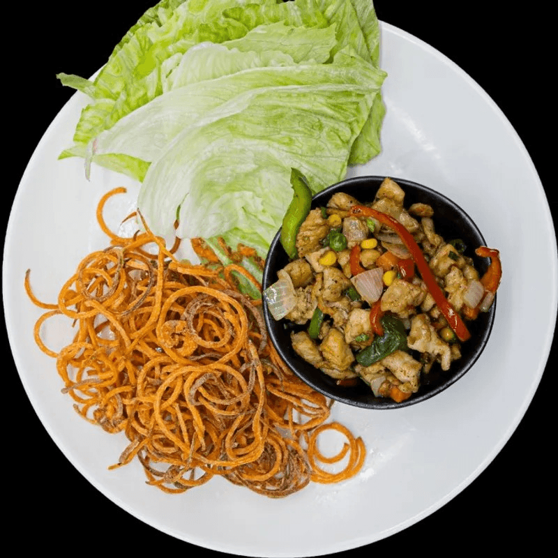 Chicken Lettuce Wrap (치킨 양상추쌈).