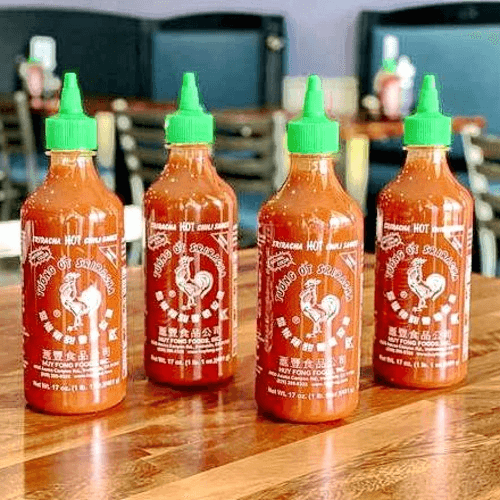 Sriracha chili sauce - 17 oz.