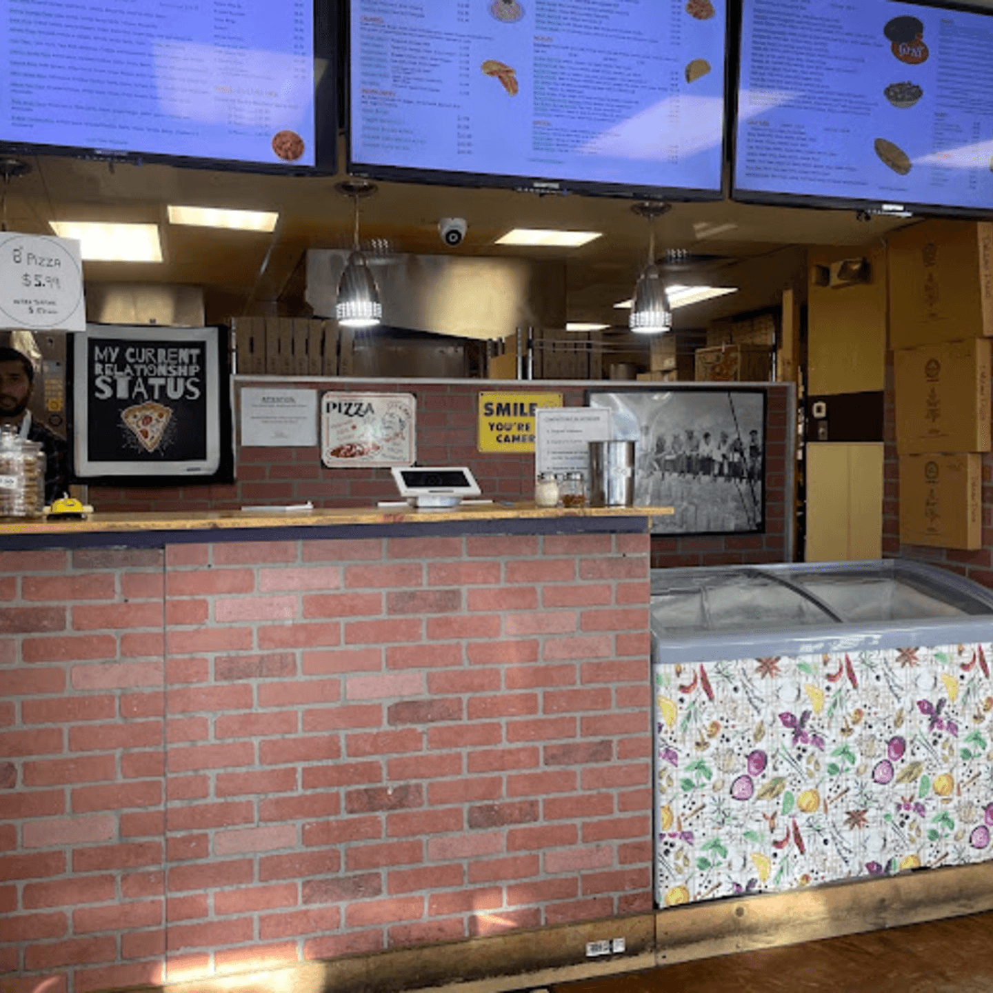 Enjoy a Quick, Relaxed Dine-In Experience