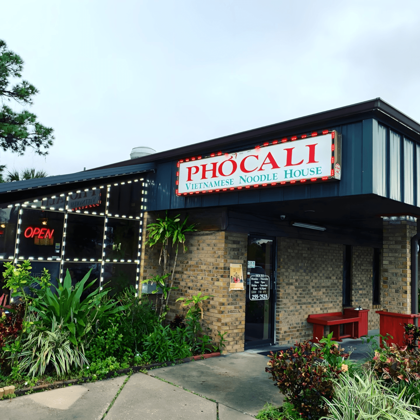 Welcome to Phở Cali Restaurant 🍜