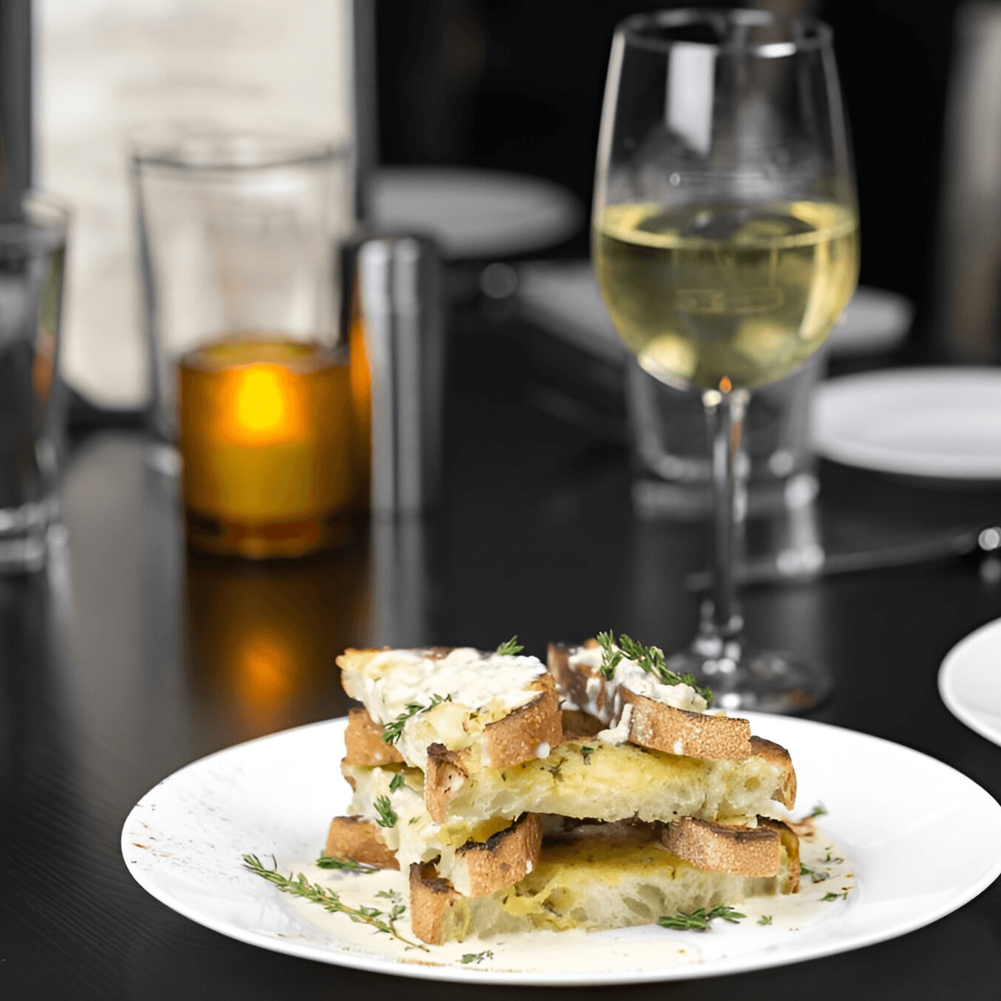 Reserve Your Table in Just a Few Clicks 🕒🍷