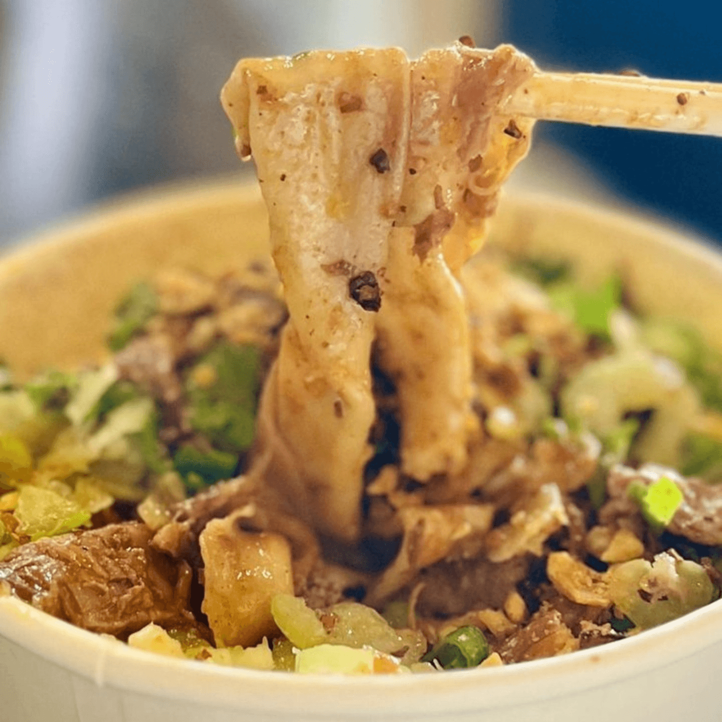 Bold & Flavorful Szechuan Garlic Dry Noodles