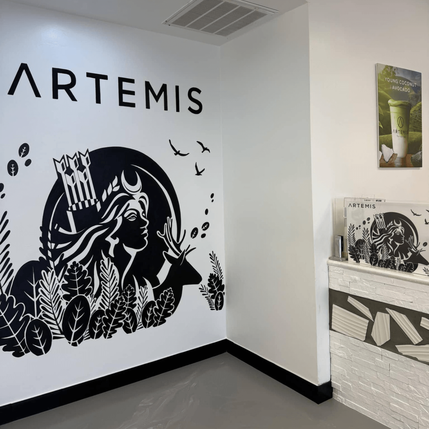 Why Visit Artemis Tea Coffee? 💡