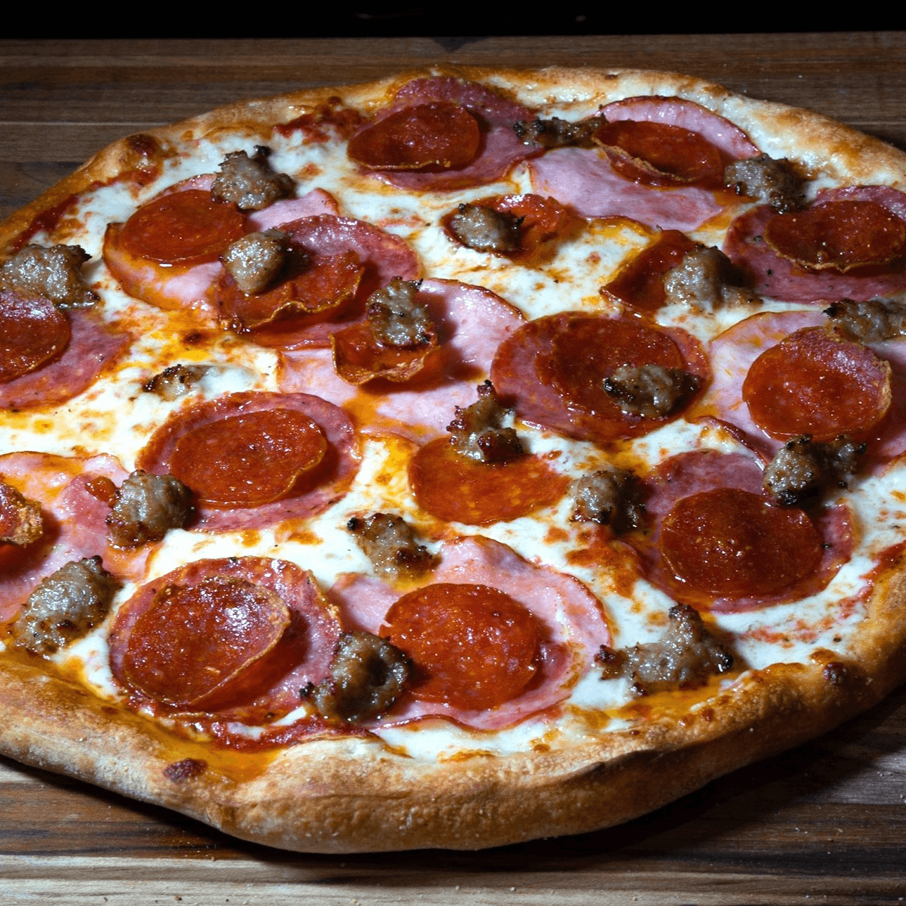 Meat Lovers Combo Pizza (Large).