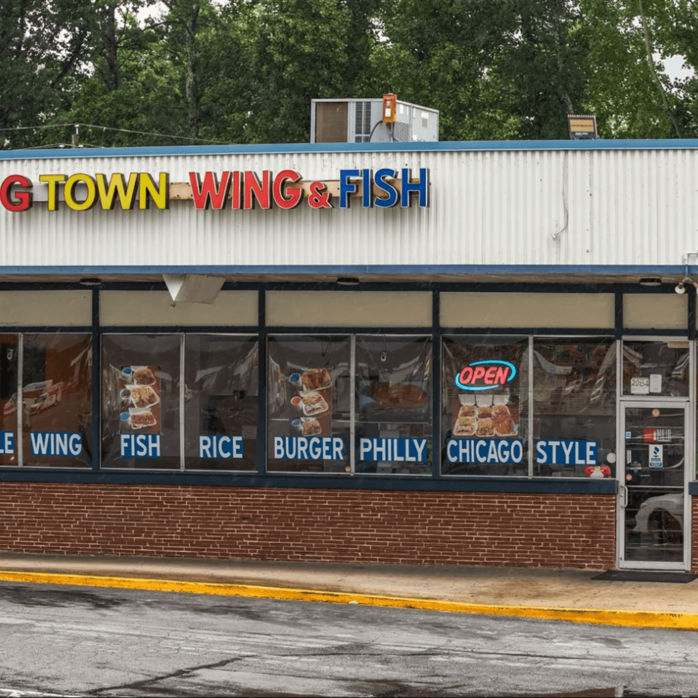 Welcome to G Town Wings & Fish
