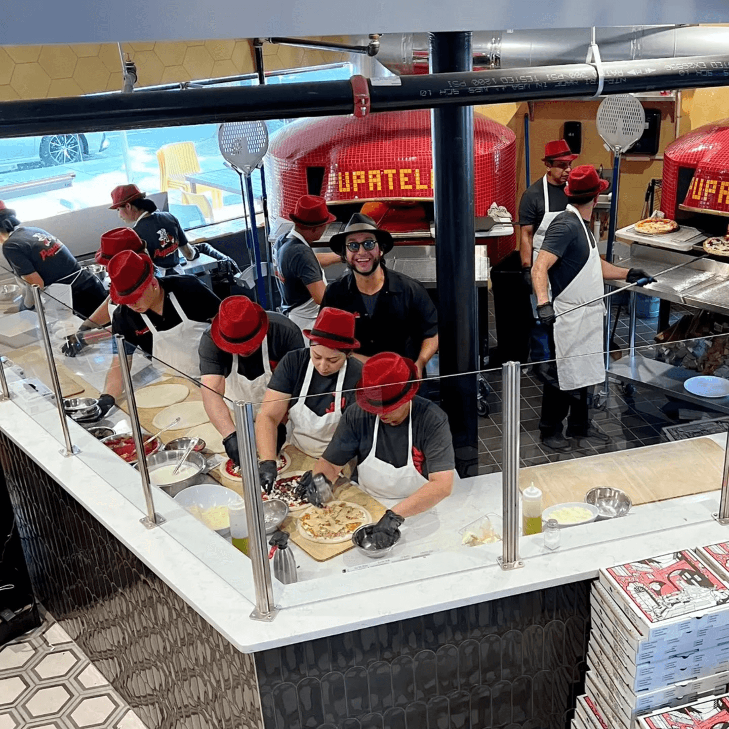 Neapolitan Pizza, Crafted for Your Neighborhood