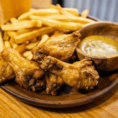 4 wings with French Fries.