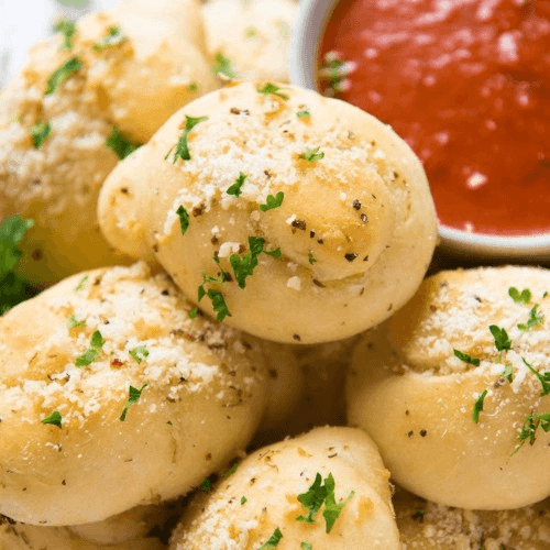 Garlic Knots.