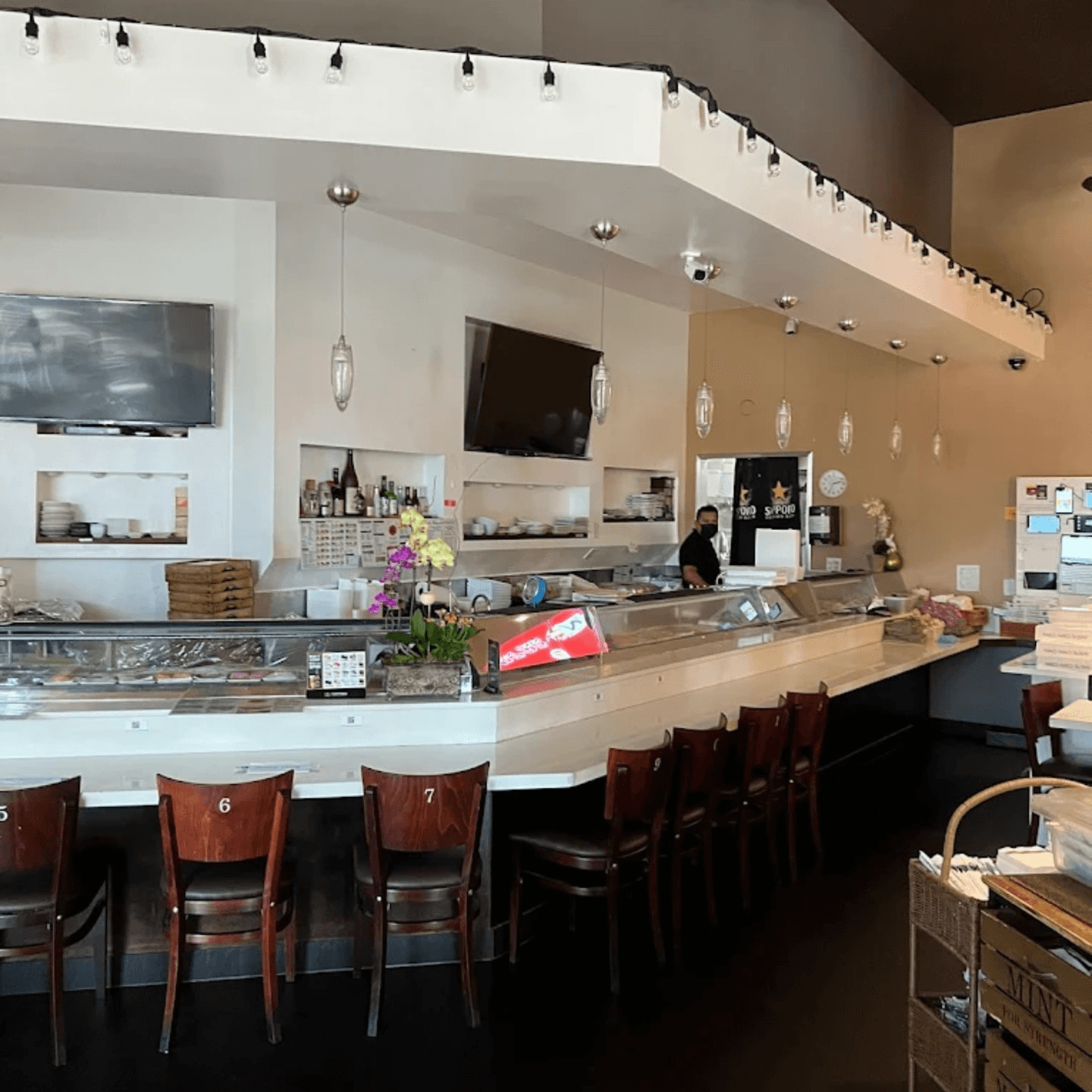 We Are Taking Online Reservations!