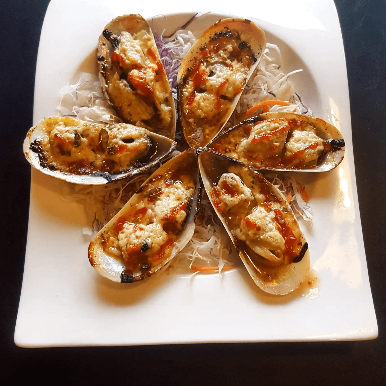 Baked Green Mussels.