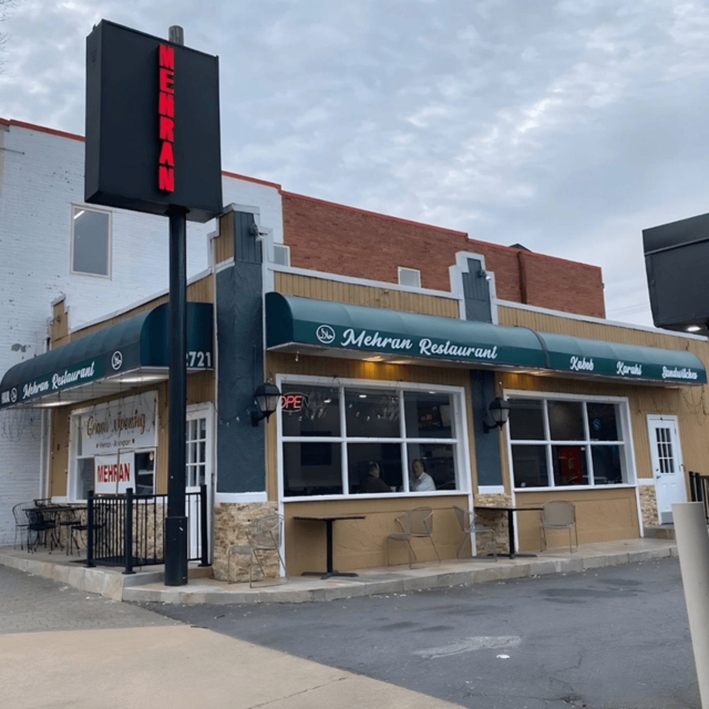 Welcome to Mehran’s Pakistani Flavor Experience