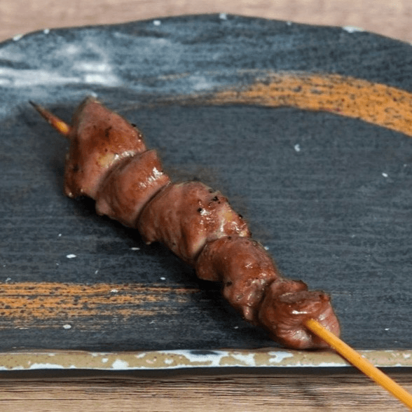 Chicken Heart (Jidori) Skewer　地鳥ハツ串.
