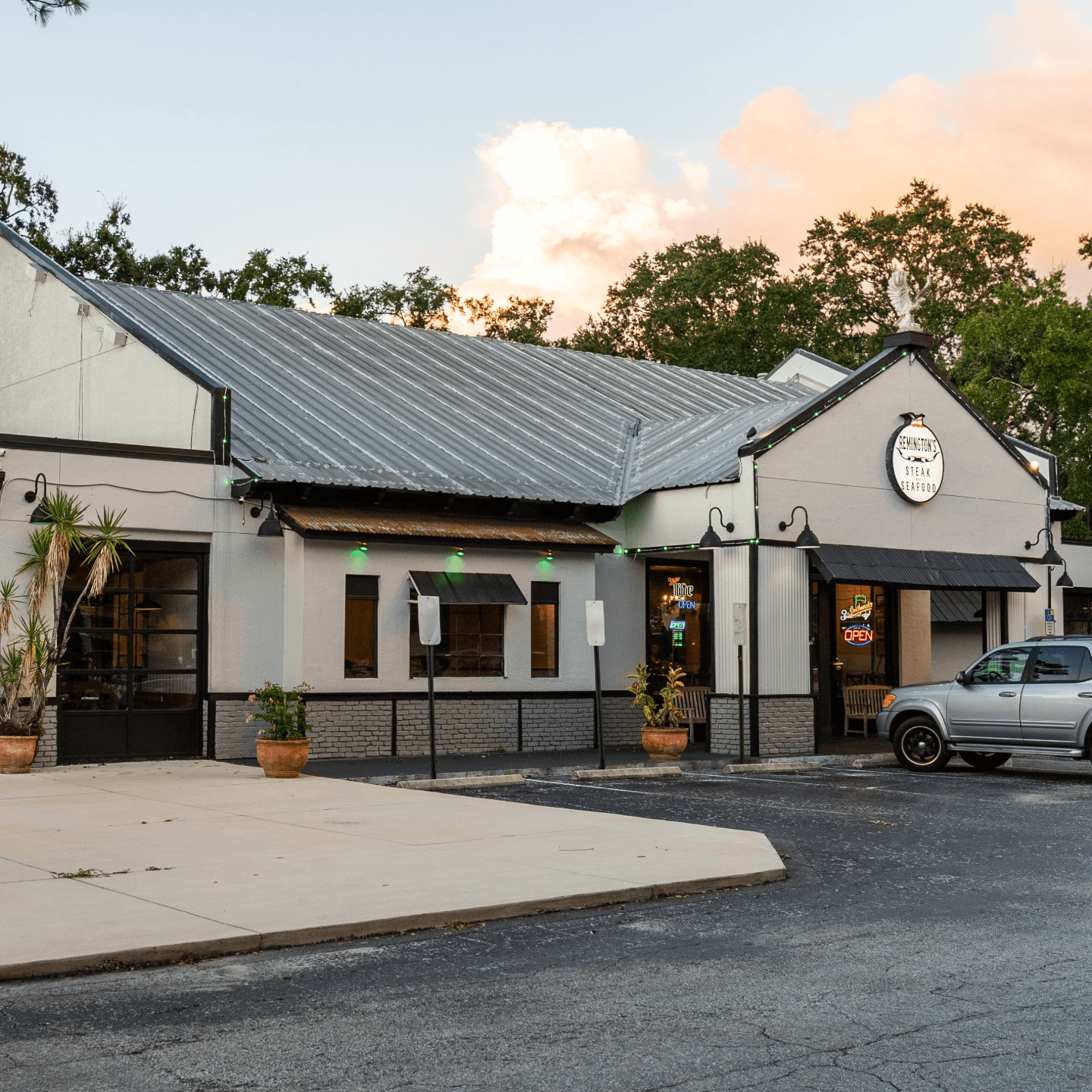 Welcome to Remington’s Steak and Seafood